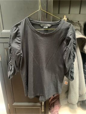 Veronica Beard Black top size S